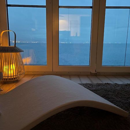 Apartamento First Row To The Sea Opatija Exterior foto