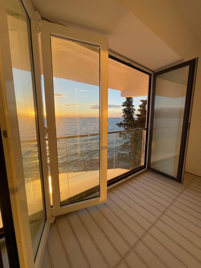 Apartamento First Row To The Sea Opatija Exterior foto