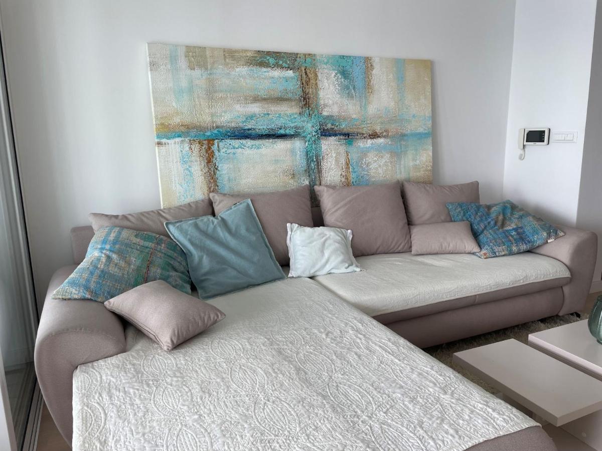 Apartamento First Row To The Sea Opatija Exterior foto